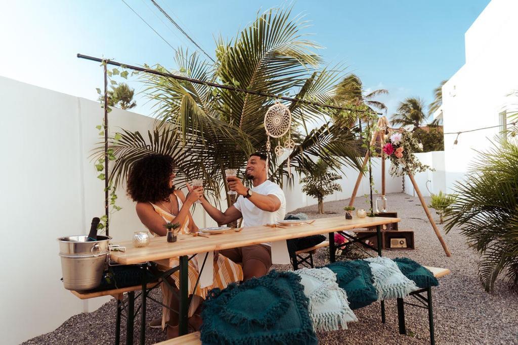 The Palm Leaf Apartments Noord Esterno foto