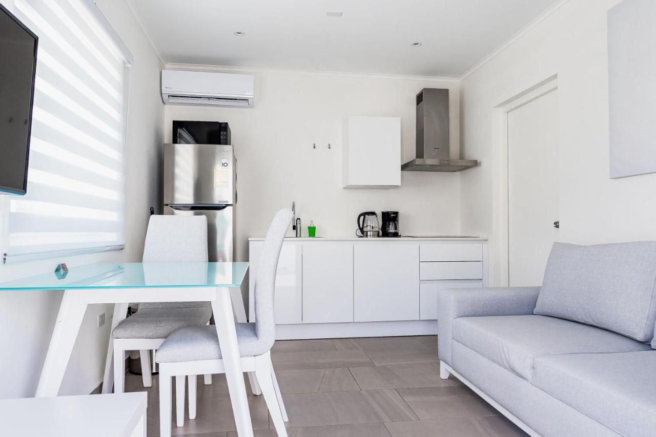 The Palm Leaf Apartments Noord Esterno foto
