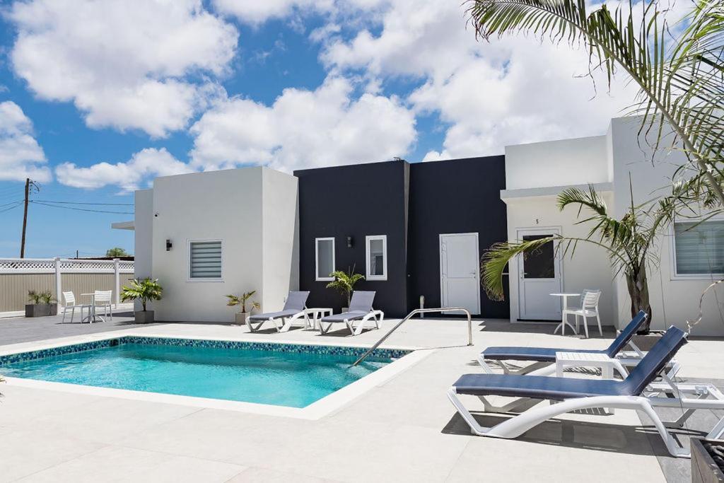 The Palm Leaf Apartments Noord Esterno foto