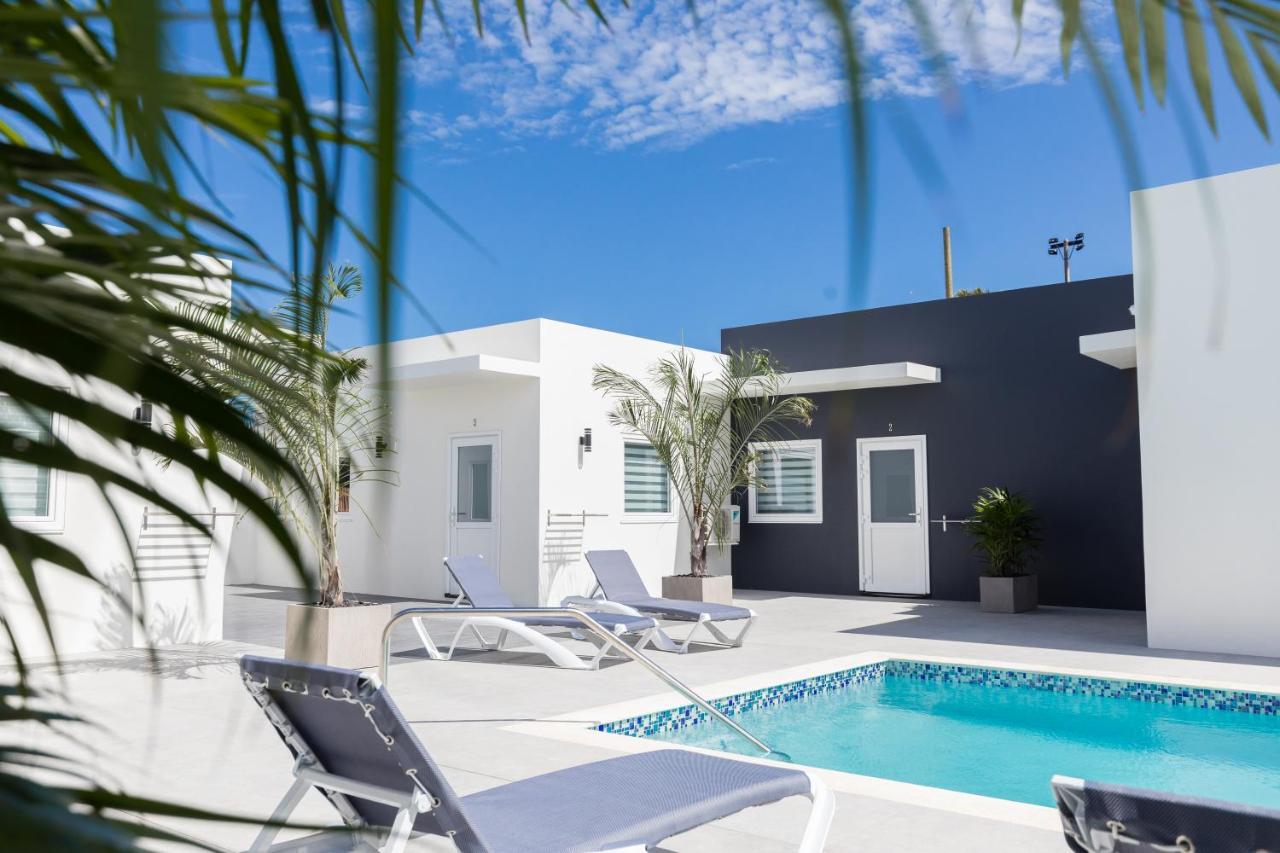 The Palm Leaf Apartments Noord Esterno foto